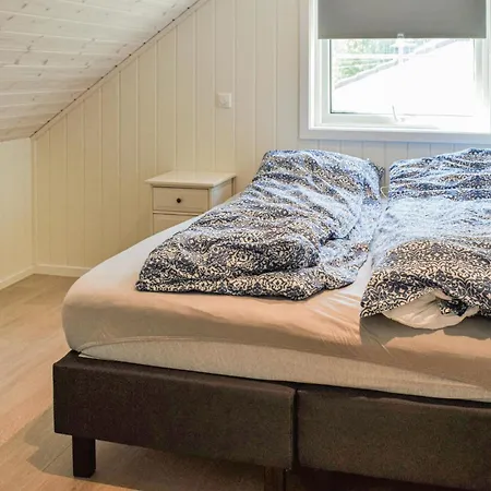 Lovely In With Kitchen Holiday home *